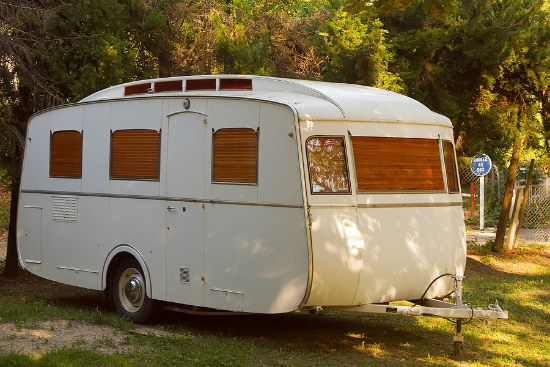 11_Hipsters find happiness in retro caravans